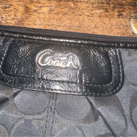 Coach Black Signature Wristlet Clutch with Leather Trim hang tags attached - Picture 13 of 16